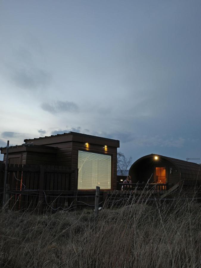 Highland Stays - Ben View Studio Pod & Jacuzzi Bath Fort William Exterior foto