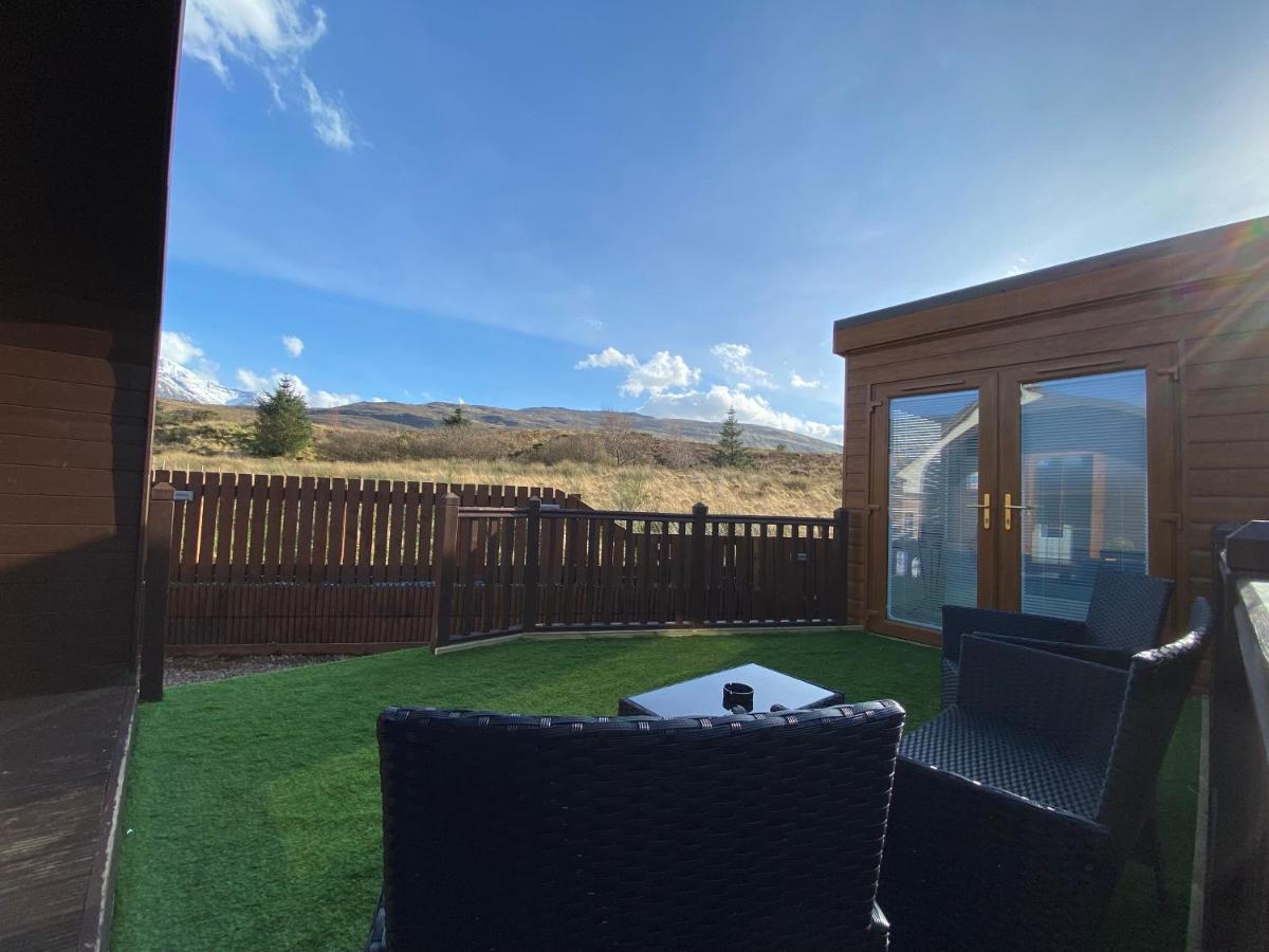 Highland Stays - Ben View Studio Pod & Jacuzzi Bath Fort William Exterior foto